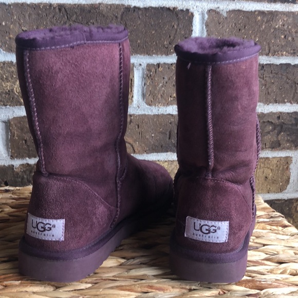 UGG Classic Short II Port Sheepskin Booties Boots - Picture 3 of 8